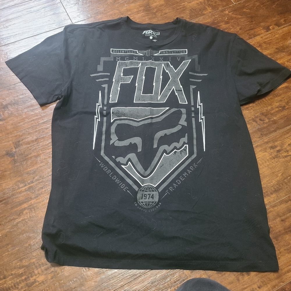 Mens FOX short sleeve tee size XL